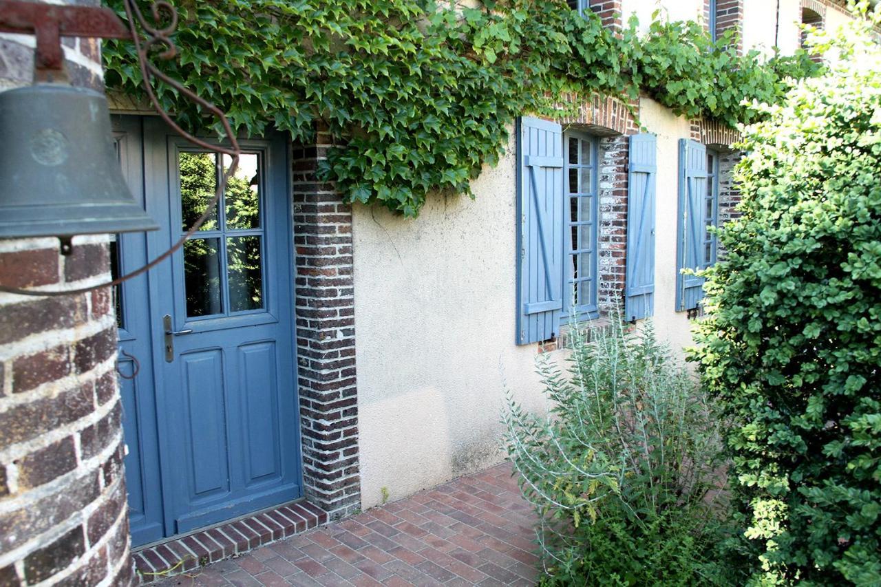 Le Clos Des Artistes - Gite Turny Exterior photo